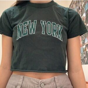 Brandi Melville Dark Green New York Logo Crop Top Short Sleeve Cotton Shirt S